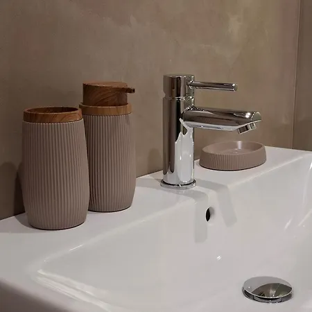 Sideros - Dimora Di Benessere Con Idromassaggio 