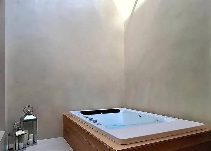 Síderòs - Dimora Di Benessere Con Idromassaggio Experience For 2 Adults Only Сasa de vacaciones Martano